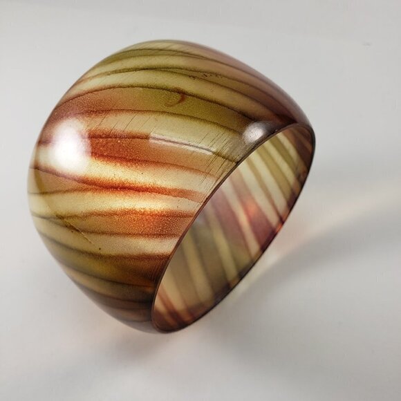 2.75 inch Diameter Women's Bangle Bracelet - Stylish and Comfortable Jewelry - Picture 6 of 9